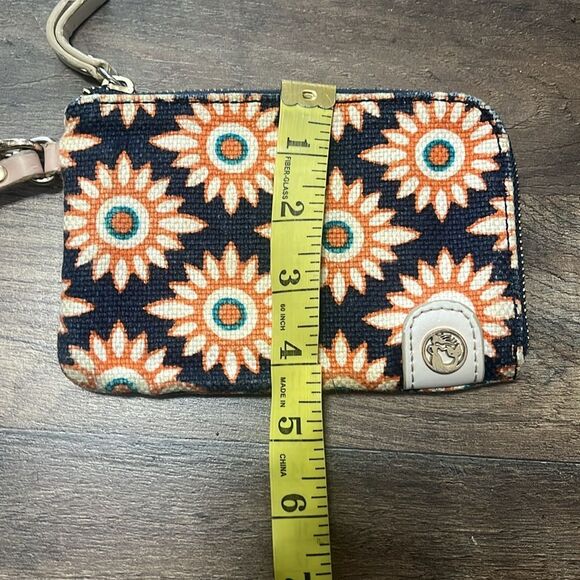Spartina 449 wristlet wallet and credit card holder. - Picture 5 of 5